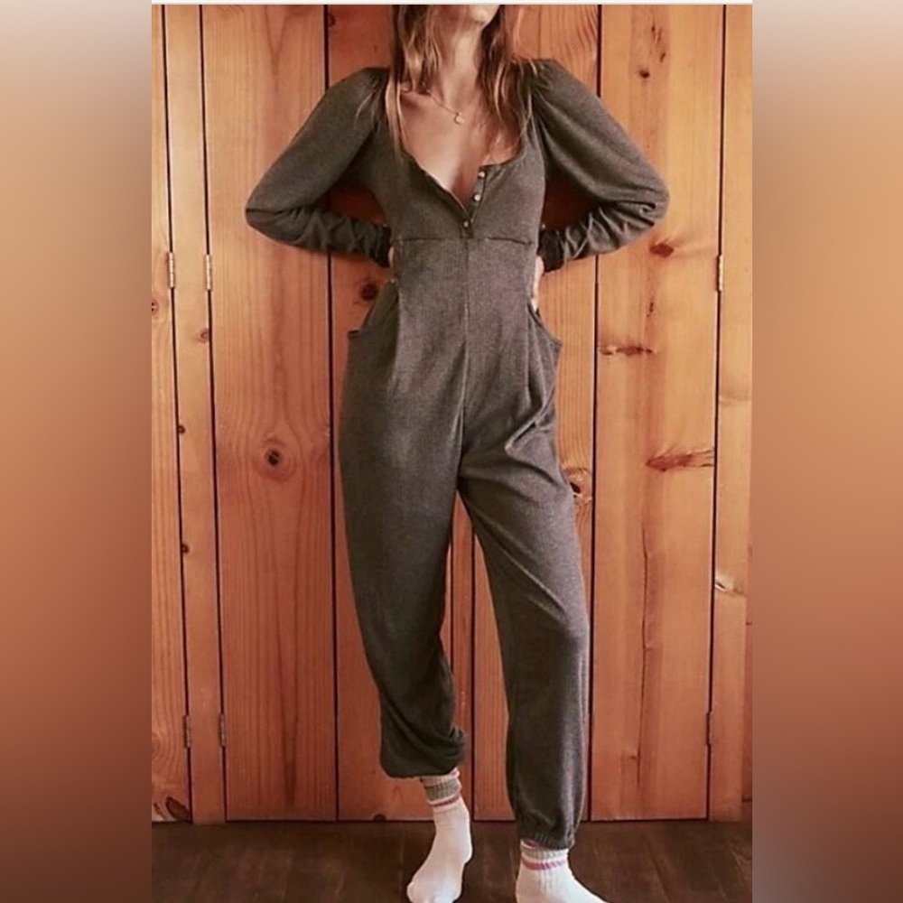 Free People On Point Romper Gray Size S. NWT